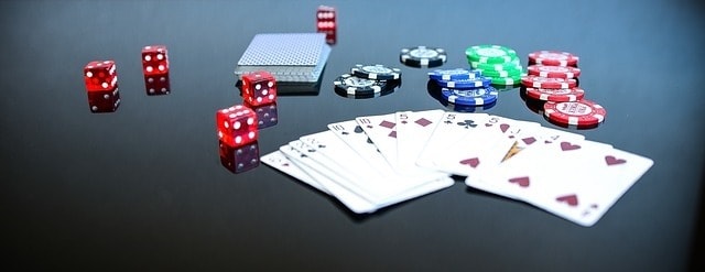 poker-1564042_640 (1)