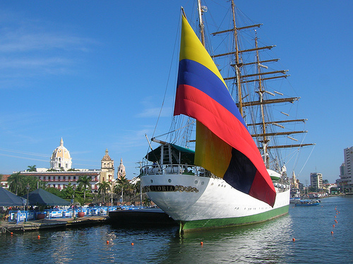 colombia-boats