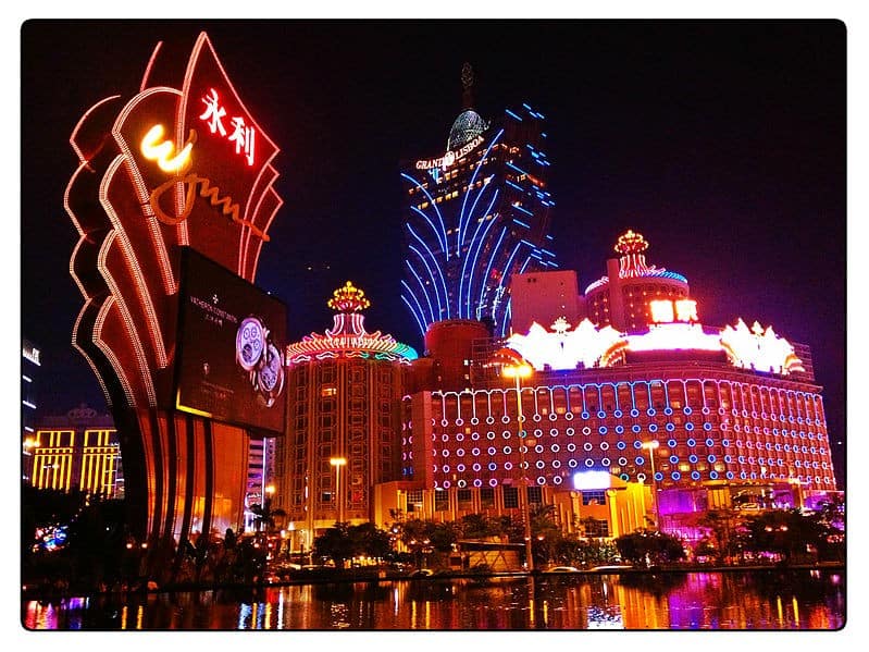 799px-Casino_Lights_In_Macau